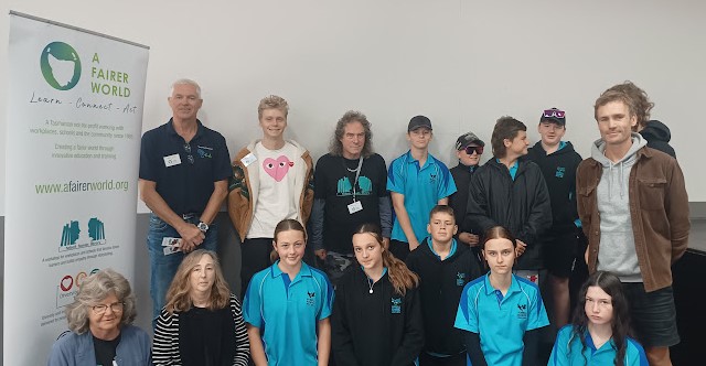 Human 'books' Chris, Owen, David, Donna and Librarian Rosa with Sorell School students & teachers